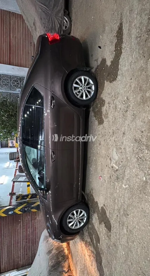 سكودا اوكتافيا 2016 أبيض مستعملة للبيع - 3