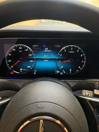 مرسيدس E 200 2021 أبيض مستعملة للبيع