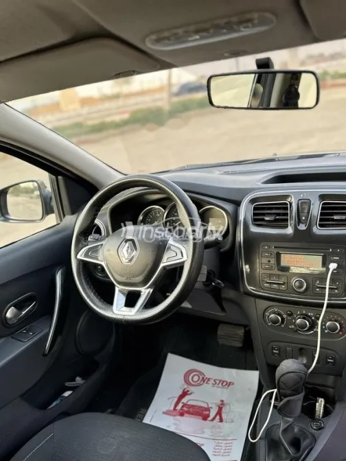 رينو لوجان 2022 أبيض مستعملة للبيع - 2