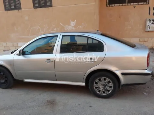 كيا سايبا 1997 شامبين مستعملة للبيع - 7