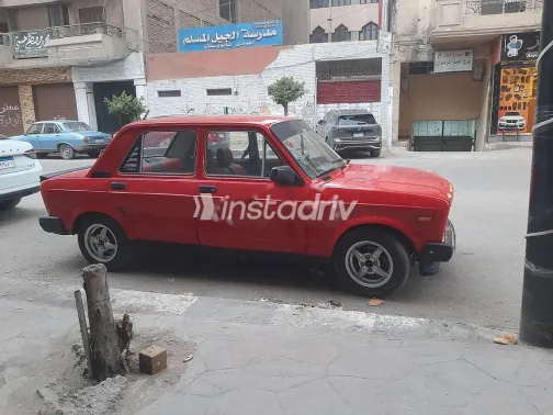 فيات 128 1982 أحمر مستعملة للبيع - 7