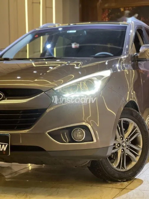 هيونداي IX 35 2015 ذهبي مستعملة للبيع - 3