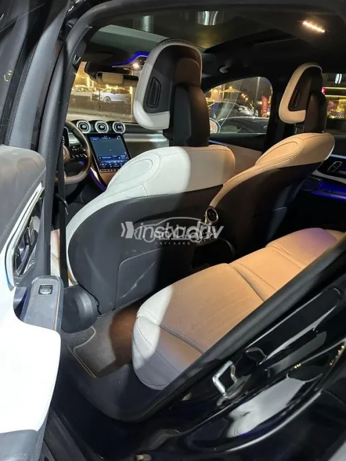 Mercedes GLC 300 2024 Black Used for Sale - 6