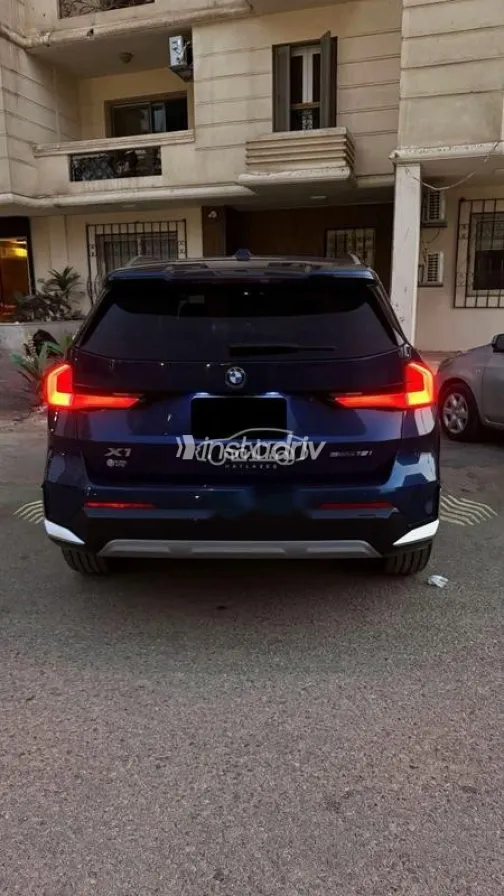 بي ام دبليو X1 2023 أبيض مستعملة للبيع - 6