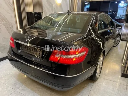 Mercedes E 200 2011 Black Used for Sale - 6
