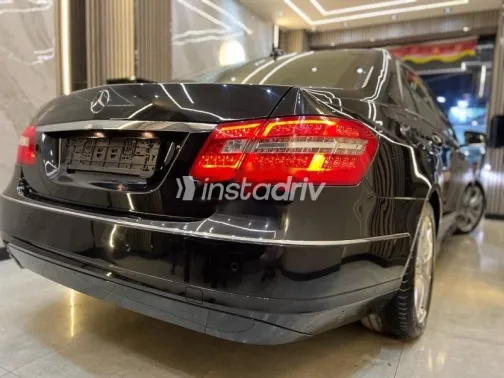 Mercedes E 200 2011 Black Used for Sale - 8