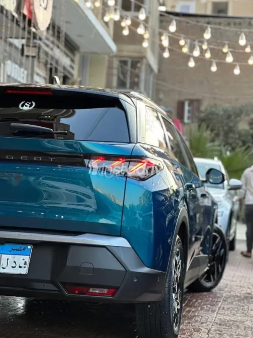 بيجو 5008 2026 أزرق غامق مستعملة للبيع - 5