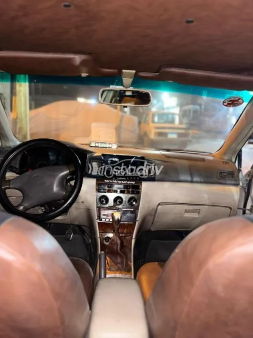 بى واى دى‬ F3 2010 أبيض مستعملة للبيع - 8