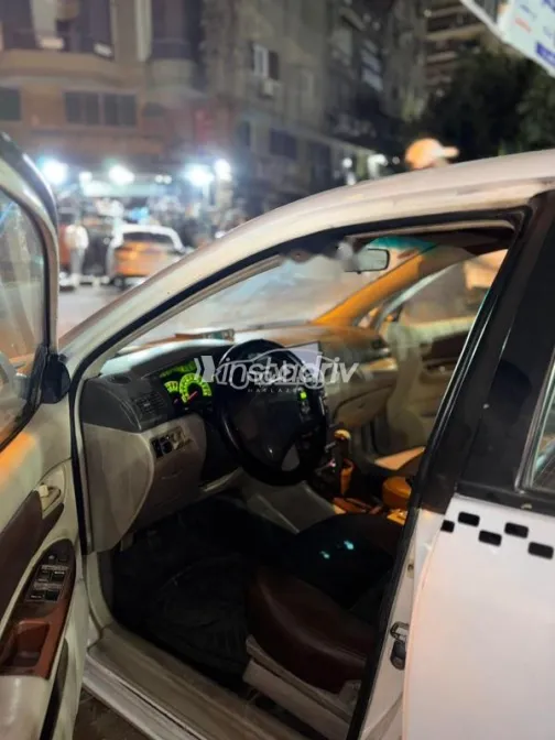 بى واى دى‬ F3 2010 أبيض مستعملة للبيع - 9