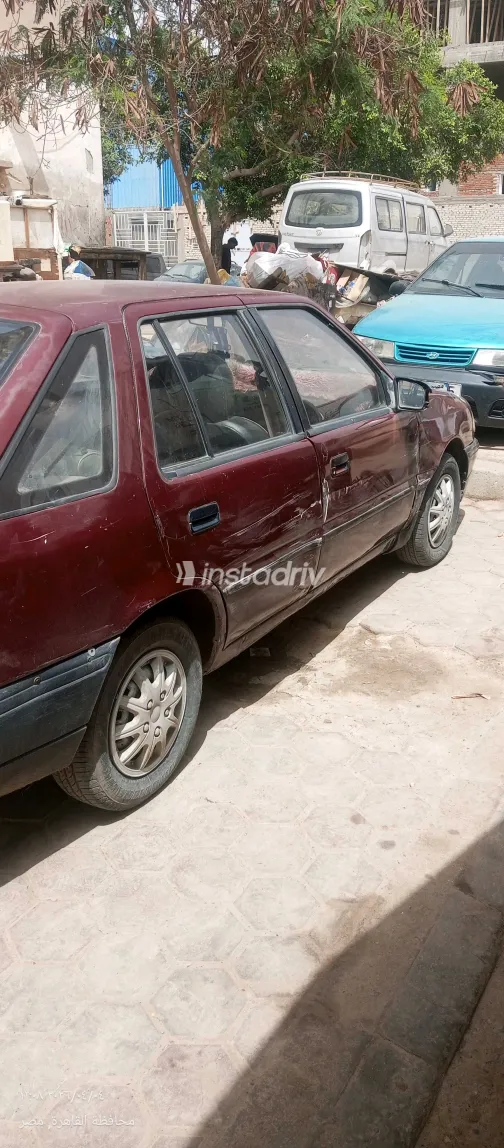 هيونداي اكسيل 1994 أبيض مستعملة للبيع - 6