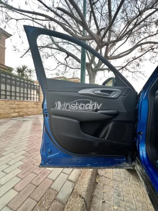 الفاروميو تونالى 2024 أبيض مستعملة للبيع - 9