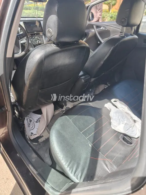 Opel Astra 2016 White Used for Sale - 3