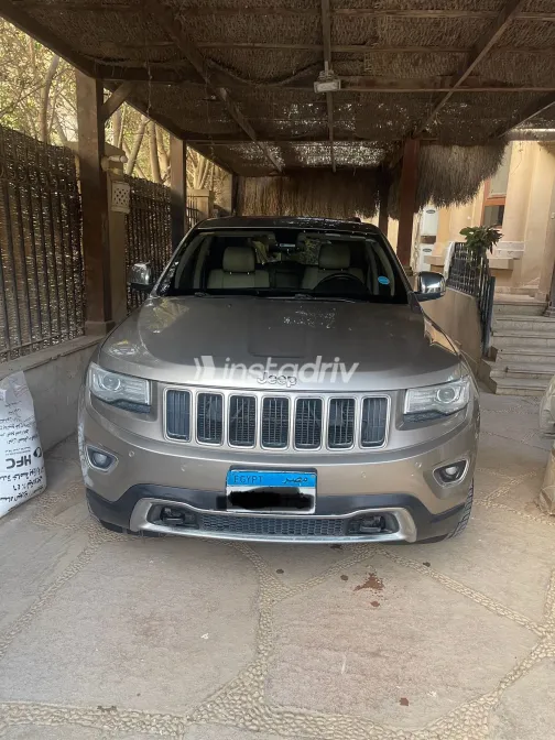 Jeep Grand Cherokee 2016 White Used for Sale - 1