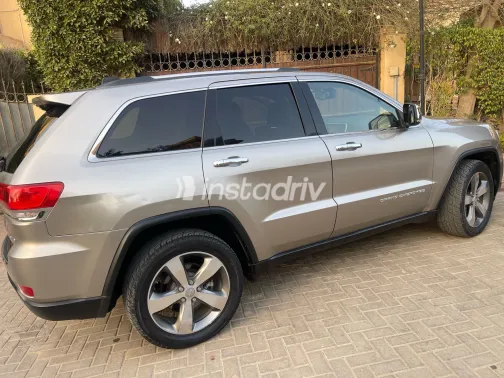 Jeep Grand Cherokee 2016 White Used for Sale - 4