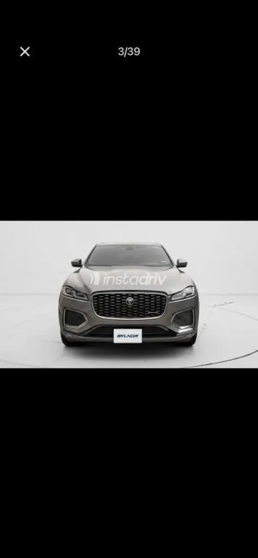 Jaguar F-Pace 2021 White Used for Sale - 3