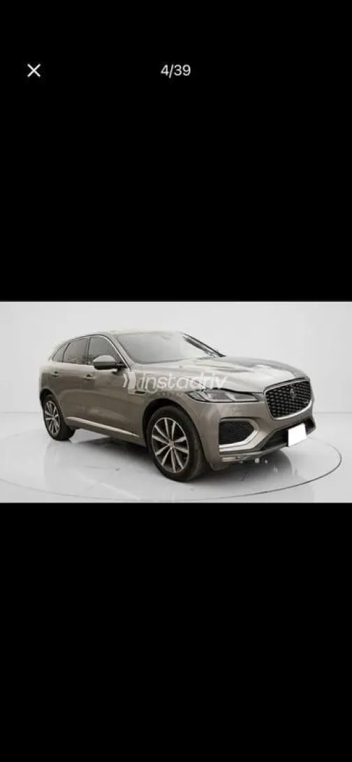Jaguar F-Pace 2021 White Used for Sale - 4