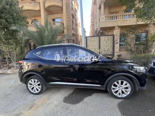 ام جى ZS 2022 زيتي مستعملة للبيع - 4