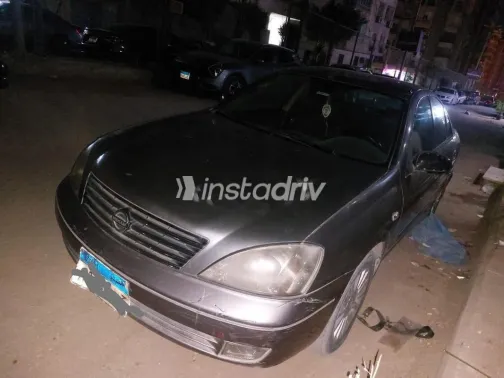 نيسان صنى 2012 رمادي مستعملة للبيع - 7