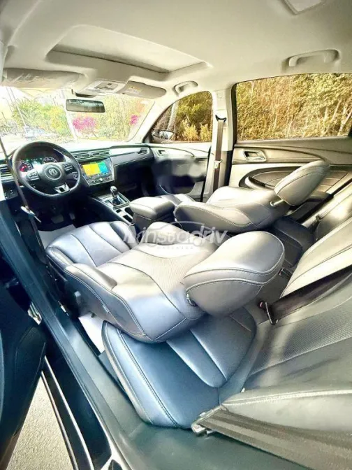 ام جى 5 2025 أسود مستعملة للبيع - 4