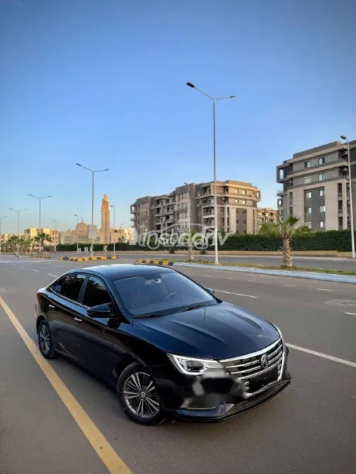 ام جى 5 2025 أسود مستعملة للبيع - 8