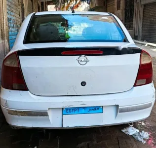 Opel Corsa 2004 White Used for Sale