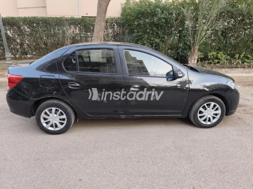 رينو لوجان 2016 أسود مستعملة للبيع - 3