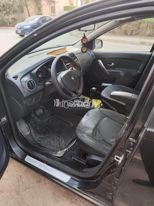 رينو لوجان 2016 أسود مستعملة للبيع - 5