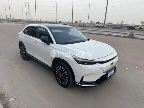 هوندا ENS1 2023 أبيض مستعملة للبيع - 2