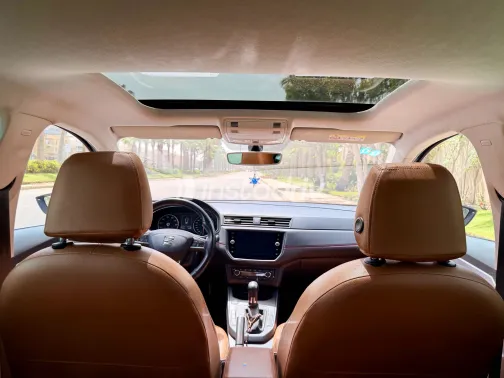 سيات ابيزا 2019 أبيض مستعملة للبيع - 2