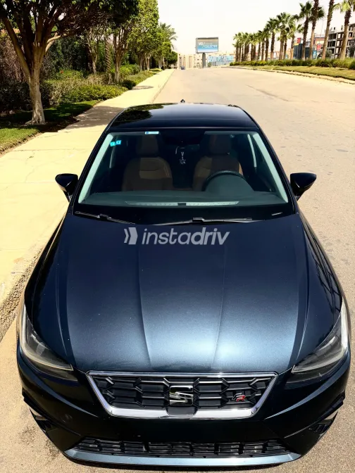 سيات ابيزا 2019 أبيض مستعملة للبيع - 4