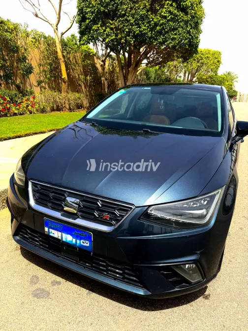 سيات ابيزا 2019 أبيض مستعملة للبيع - 9