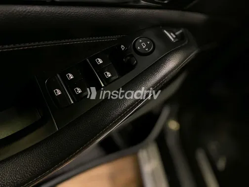 بي ام دبليو X5 2020 أبيض مستعملة للبيع - 1