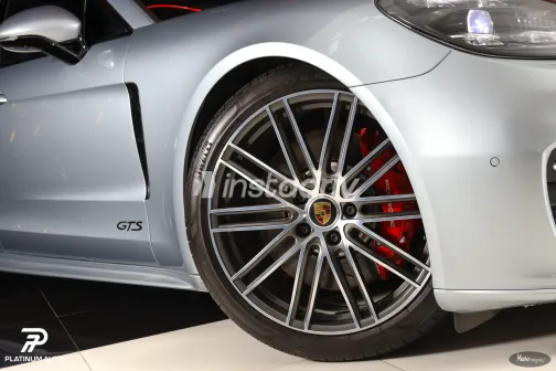 Porsche Panamera 2022 White Used for Sale - 3