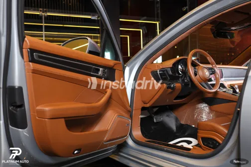 Porsche Panamera 2022 White Used for Sale - 6