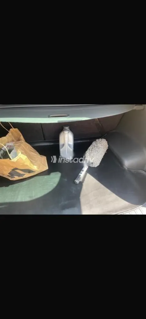 Hyundai Tucson 2017 White Used for Sale - 5