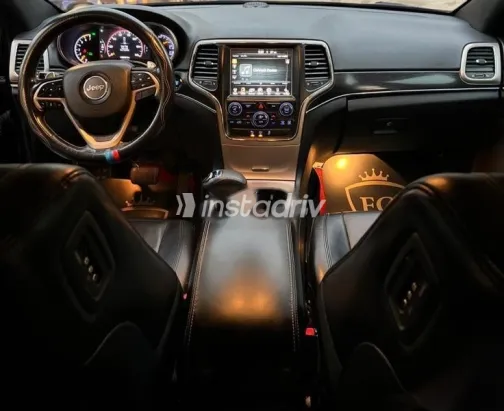 جيب جراند شيروكي 2018 أسود مستعملة للبيع - 7