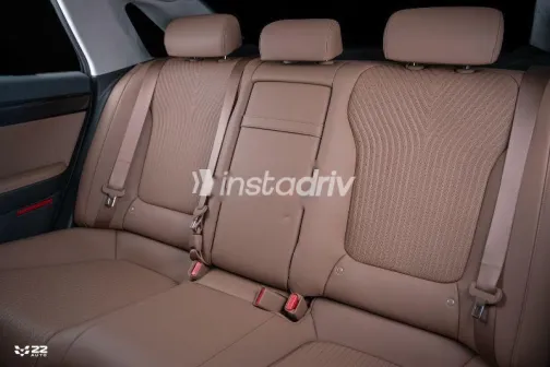 Hyundai Azera 2023 Gray Used for Sale - 7