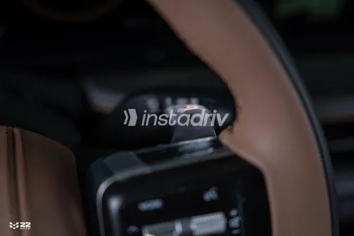 Hyundai Azera 2023 Gray Used for Sale - 9