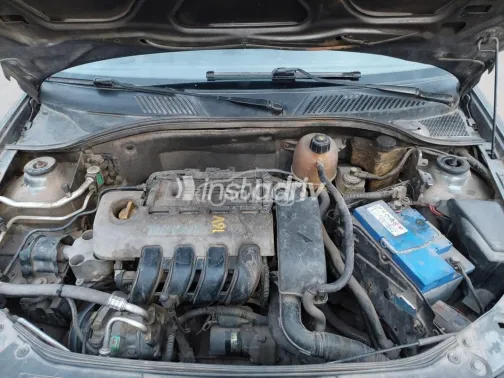 رينو كليو 2003 فضي مستعملة للبيع - 10