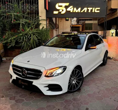 Mercedes A 200 2018 White Used for Sale - 1