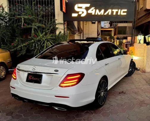 Mercedes A 200 2018 White Used for Sale - 5