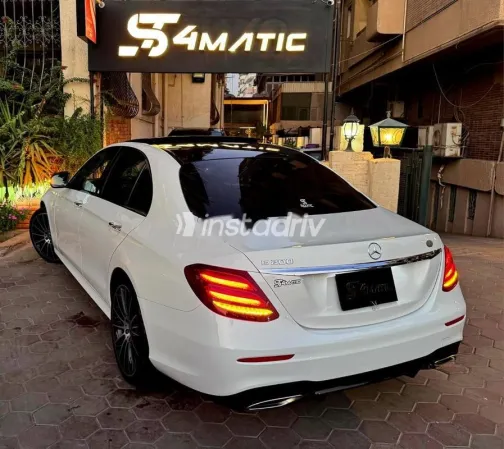 Mercedes A 200 2018 White Used for Sale - 7
