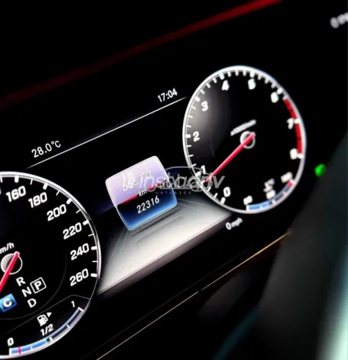 Mercedes A 200 2018 White Used for Sale - 9