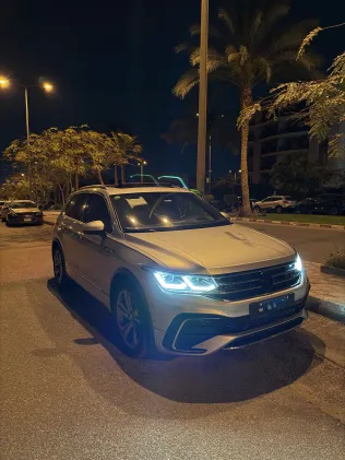 Volkswagen Tiguan 2024 White Used for Sale