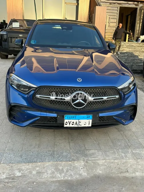 مرسيدس GLC 200 2024 أبيض مستعملة للبيع - 8