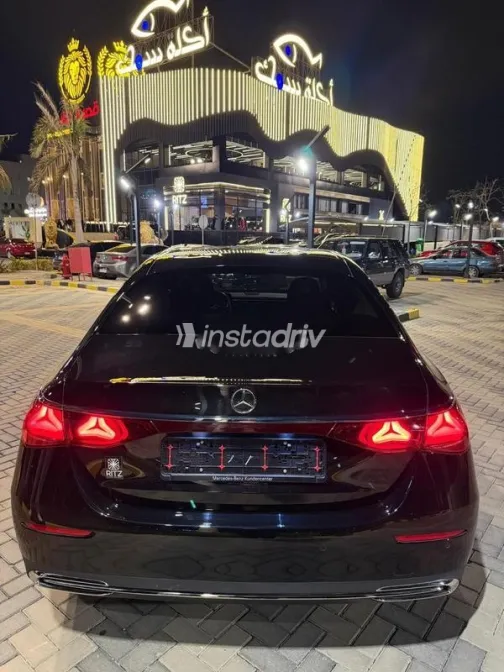 Mercedes E 200 2025 Black Used for Sale - 3