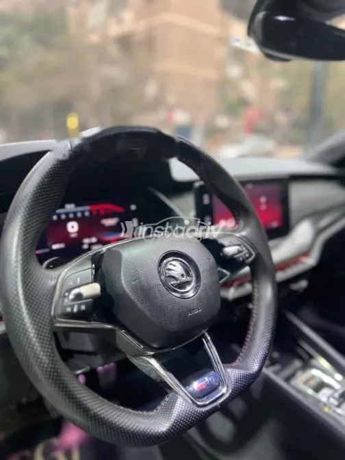 Skoda Octavia 2024 White Used for Sale - 8