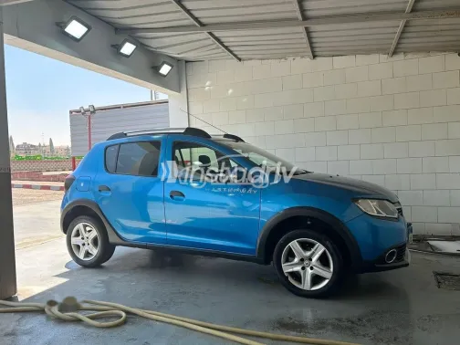 Renault Sandero Step Way 2016 Blue Used for Sale - 2