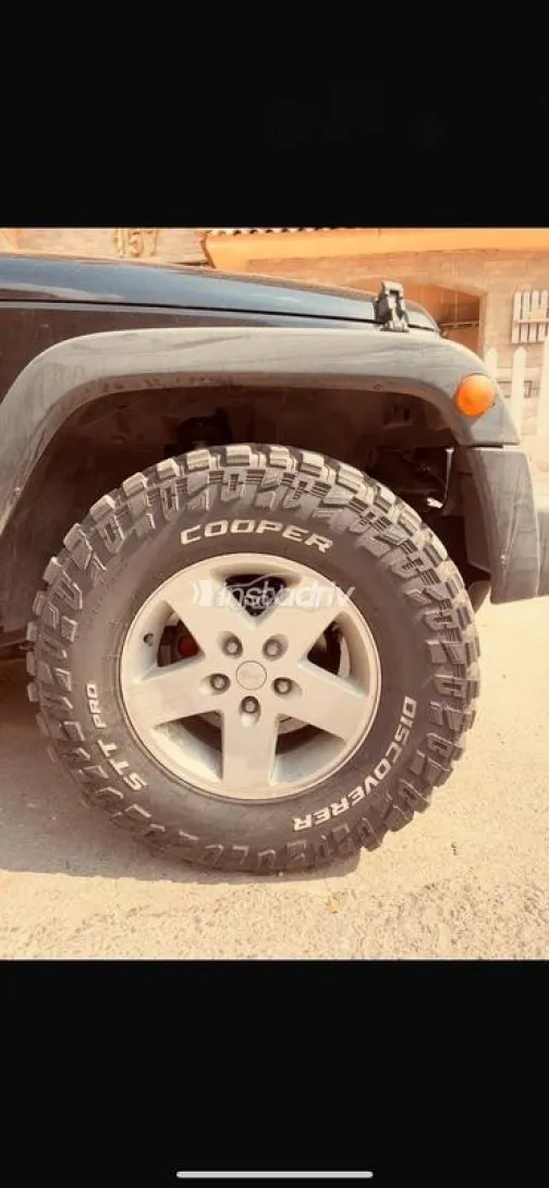 Jeep Wrangler 2011 Black Used for Sale - 9