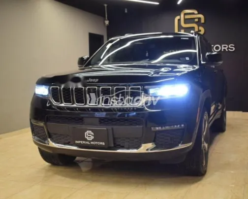 Jeep Grand Cherokee 2024 Black Used for Sale - 3